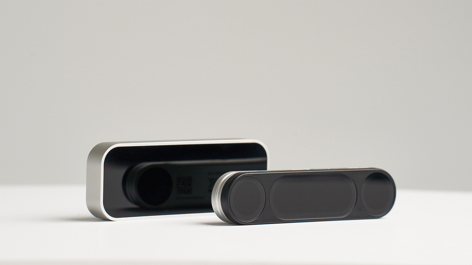 Leap Motion Controller 2 next to original Leap Motion